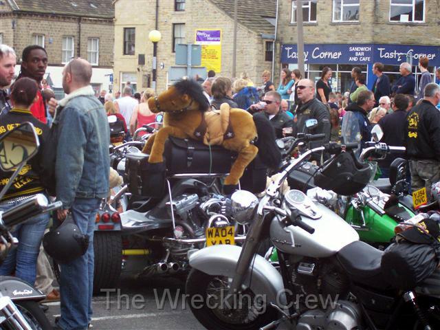 Baildon 2007 Angie - Paul - Mikaela (220).JPG
